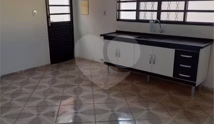Casa com 3 quartos à venda em Parque Pampulha - SP