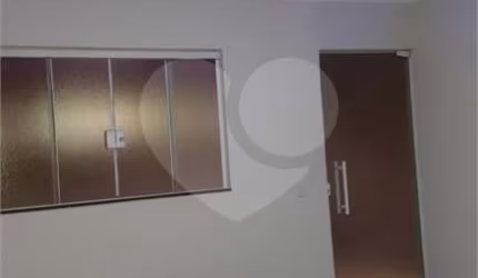 Casa com 2 quartos à venda em Jardim Terra Branca - SP