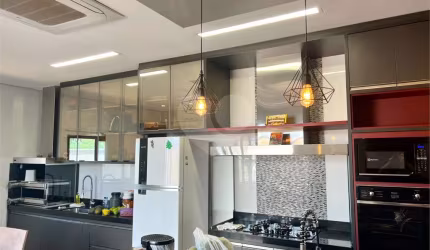 Condomínio com 3 quartos à venda em Alphaville - SP