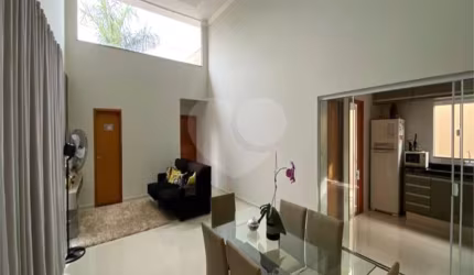 Condomínio com 3 quartos à venda em Quinta Ranieri - SP
