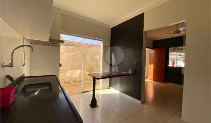 Casa com 2 quartos à venda em Jardim Ouro Verde - SP