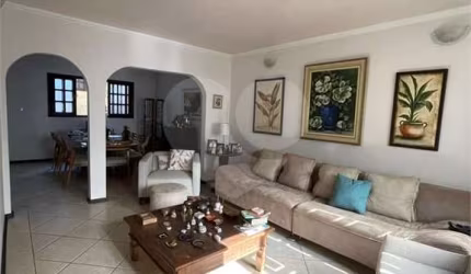 Casa com 4 quartos à venda em Parque Jardim Europa - SP