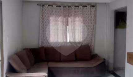 Casa com 2 quartos à venda em Jardim Vânia Maria - SP