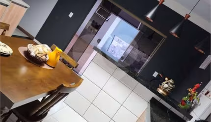 Casa com 3 quartos à venda em Jardim Santo Antônio - SP