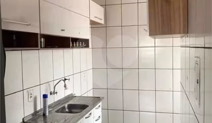 Apartamento com 2 quartos à venda em Jardim Marilu - SP
