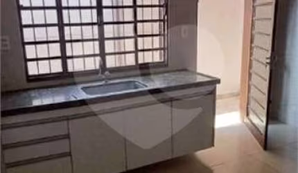 Casa com 2 quartos à venda em Jardim Terra Branca - SP