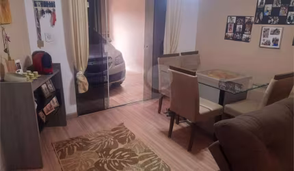 Casa com 3 quartos à venda em Jardim Silvestre - SP
