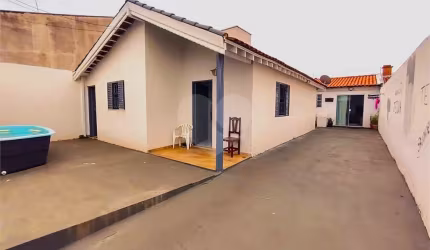 Casa com 4 quartos à venda em Núcleo Habitacional Mary Dota - SP