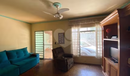 Casa com 3 quartos à venda em Vila Bela - SP