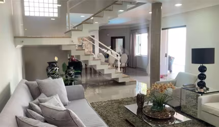 Casa com 4 quartos à venda em Jardim Estoril - SP