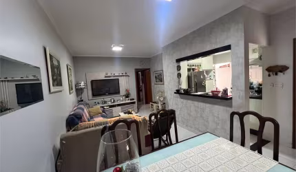 Casa com 3 quartos à venda em Parque São João - SP