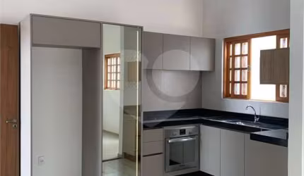 Casa com 3 quartos à venda em Jardim Dona Lili - SP
