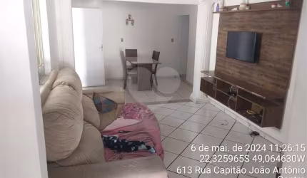 Casa com 3 quartos à venda em Centro - SP