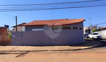 Casa com 3 quartos à venda em Pousada Da Esperança I - SP
