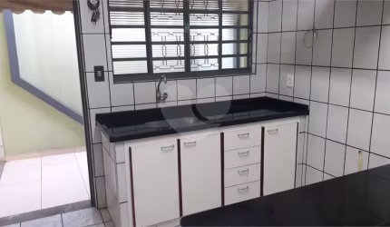 Casa com 2 quartos à venda em Jardim Terra Branca - SP