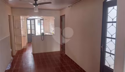 Casa com 3 quartos à venda em Núcleo Habitacional Mary Dota - SP