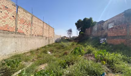 Terreno à venda em Parque Vista Alegre - SP