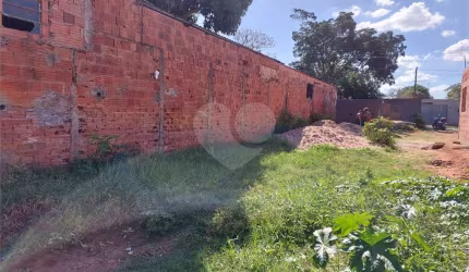 Terreno à venda em Santa Fé - SP