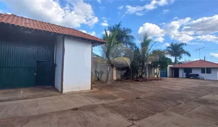 Chácara com 2 quartos à venda em Parque Santa Edwiges - SP