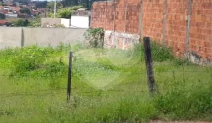 Terreno à venda em Vila Dutra - SP