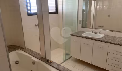 Apartamento com 4 quartos à venda ou para locação em Jardim Estoril - SP