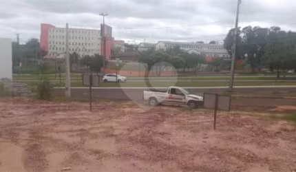 Terreno à venda em Parque Vista Alegre - SP