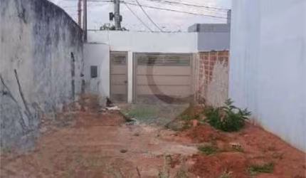 Terreno à venda em Vila Alto Paraíso - SP