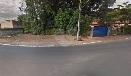 Terreno à venda em Vila Coralina - SP