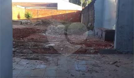 Terreno à venda em Vila Industrial - SP