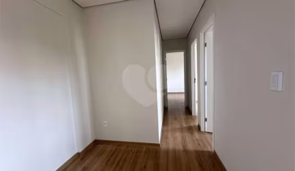 Apartamento com 3 quartos à venda em Parque Residencial Das Camélias - SP