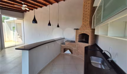 Casa com 2 quartos à venda em Jardim Terra Branca - SP