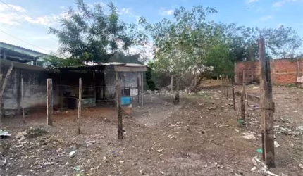 Terreno à venda em Parque Jaraguá - SP