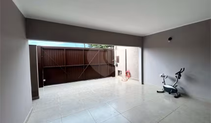 Casa com 3 quartos à venda em Vila Cidade Universitária - SP