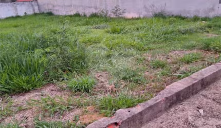 Terreno à venda em Quinta Ranieri - SP