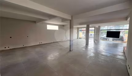 Salão Comercial para locação em Jardim Nasralla - SP
