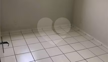 Apartamento com 2 quartos para locação em Jardim Olímpico - SP