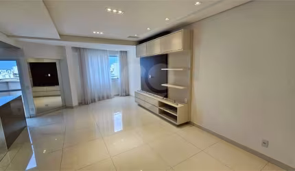 Duplex com 3 quartos à venda ou para locação em Vila Santa Tereza - SP