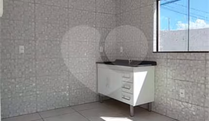 Casa com 2 quartos à venda em Parque Santa Edwiges - SP