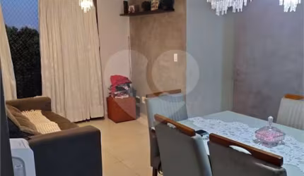 Apartamento com 3 quartos à venda em Parque Residencial Das Camélias - SP