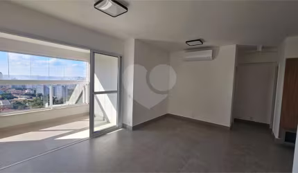 Apartamento com 3 quartos para locação em Vila Cidade Universitária - SP