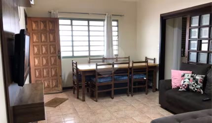 Sobrado com 3 quartos para locação em Vila Becheli - SP