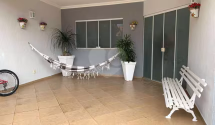 Condomínio com 4 quartos à venda em Jardim Shangri-lá - SP