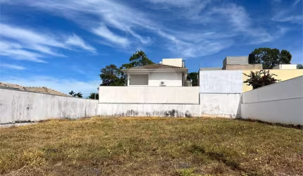 Condomínio à venda em Quinta Ranieri - SP