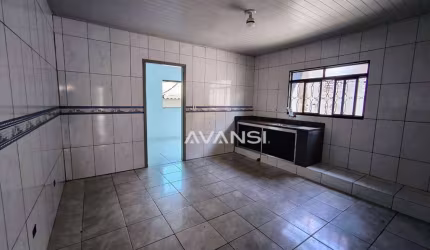 Casa com 3 dormitórios à venda, 130 m² por R$ 275.000,00 - Parque Nova Carioba - Americana/SP