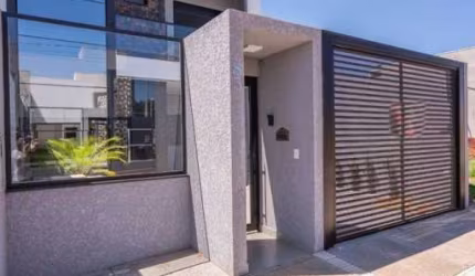 Sobrado com 3 dormitórios à venda, 140 m² por R$ 850.000,00 - Tropical III - Cascavel/PR