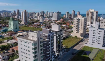 Apartamento com 2 dormitórios à venda, 79 m² por R$ 1.059.774,31 - Perequê - Porto Belo/SC