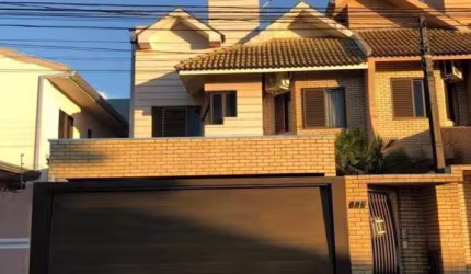 Sobrado com 3 dormitórios à venda, 135 m² por R$ 760.000,00 - Recanto Tropical - Cascavel/PR