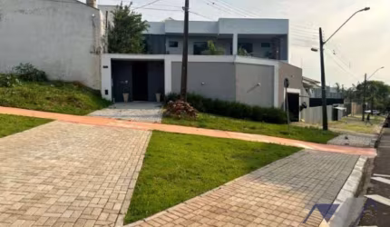 Sobrado com 3 dormitórios à venda, 213 m² por R$ 1.490.000,00 - Pacaembu - Cascavel/PR