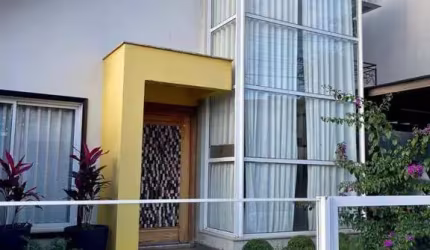 Sobrado com 3 dormitórios à venda, 315 m² por R$ 2.600.000,00 - Cataratas - Cascavel/PR