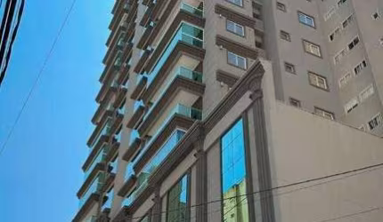 Apartamento com 3 dormitórios à venda por R$ 2.800.000,00 - Meia Praia - Itapema/SC